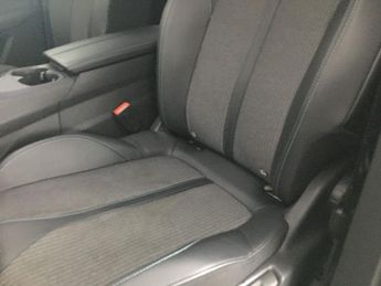 Peugeot 3008 1.6 13.2kWh Allure Plug-in e-EAT (225 ps) - BLIND SPOT ASSIST