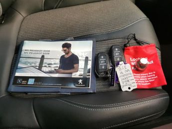 Peugeot 3008 1.6 13.2kWh Allure Plug-in e-EAT (225 ps) - BLIND SPOT ASSIST