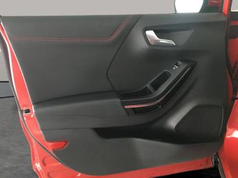 Ford Puma 1.0T EcoBoost ST-Line X DCT (125 ps) - LED - NAV - HEATED SEATS