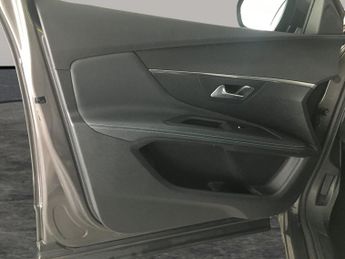 Peugeot 3008 1.6 13.2kWh Allure Plug-in e-EAT (225 ps) - BLIND SPOT ASSIST