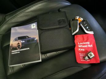 BMW iX3 80kWh Premier Edition (286 ps) - LEATHER - HEATED SEATS