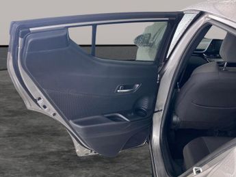 Toyota C-HR 1.8 VVT-h Design CVT (122 ps) - HEATED SEATS - LANE DEPARTURE AL