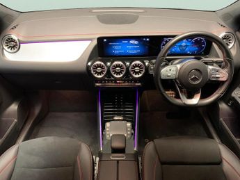 Mercedes-Benz EQA EQA 250+ 70.5kWh AMG Line (190 ps) - ADAPTIVE LIGHTS - HEATED LE