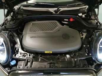 Mini Electric Hatch Cooper SE 32.6kWh Level 2 (184 ps) - REVERSE CAM - NAV - HEATED 