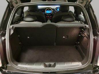 Mini Electric Hatch Cooper SE 32.6kWh Level 2 (184 ps) - REVERSE CAM - NAV - HEATED 