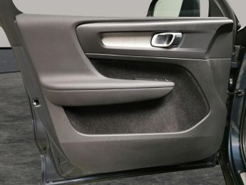 Volvo XC40 1.5h T5 Twin Engine Recharge 10.7kWh Inscription Pro Plug-in (26