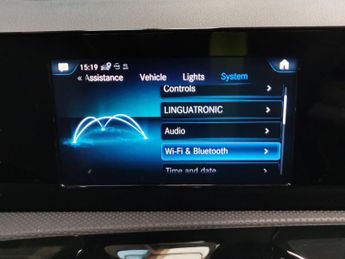 Mercedes-Benz A Class 1.5 A180d Sport 7G-DCT (116 ps) - HEATED SEATS - COMFORT PACK