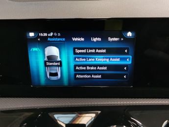 Mercedes-Benz A Class 1.5 A180d Sport 7G-DCT (116 ps) - HEATED SEATS - COMFORT PACK