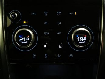 Land Rover Discovery Sport 1.5 P300e 12.2kWh R-Dynamic SE Plug-in 4WD (309 ps) - CARPLAY