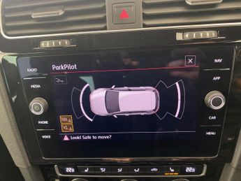 Volkswagen Golf 2.0 TSI GPF GTI Performance DSG (245 ps) - REVERSE CAM - HEATED 