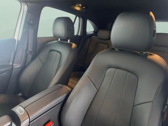 Mercedes-Benz EQA EQA 250+ 70.5kWh Sport (190 ps) - NAV - HEATED LEATHER - MIRROR 