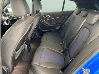 BMW 1 Series 1.5 118i M Sport (LCP) DCT (136 ps) - LEATHER - PERFORMANCE CONT