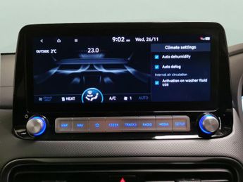 Hyundai Kona 64kWh Premium (10.5kW Charger) (204 ps) - HEATED SEATS - HEATED 