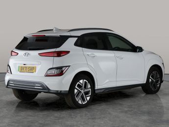 Hyundai Kona 64kWh Premium (10.5kW Charger) (204 ps) - HEATED SEATS - HEATED 