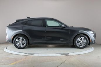 Ford Mustang Mach-e Extended Range 91kWh Automatic (294 ps) - REVERSE CAM - HEATED S