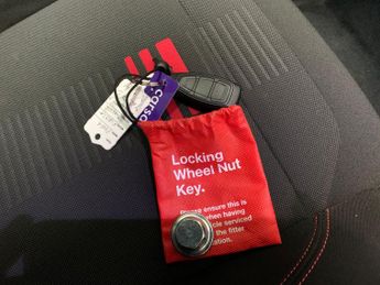 Ford Fiesta 1.0T EcoBoost MHEV ST-Line DCT (125 ps) - NAV - LANE DEPARTURE  