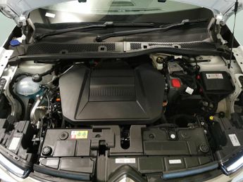 Citroen e-C4 50kWh Shine Plus (136 ps) - HEATED STEERING - BLIND SPOT ASSIST 