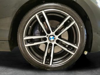 BMW 1 Series 1.5 118i GPF M Sport Shadow Edition (136 ps) - 18IN ALLOYS - HK 