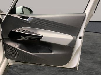 Volkswagen ID.3 Pro 58kWh Family (145 ps) - COMFORT PACK - BLUETOOTH - PARK SENS