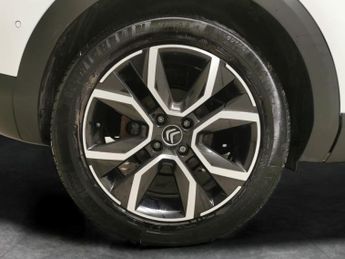 Citroen e-C4 50kWh Shine Plus (136 ps) - HEATED STEERING - BLIND SPOT ASSIST 