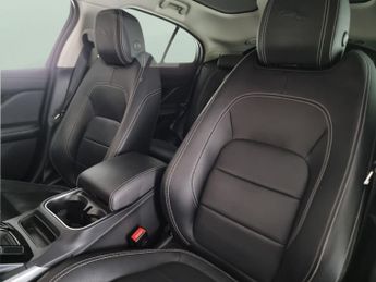 Jaguar I-PACE 400 90kWh HSE 4WD (400 ps) - MERIDIAN AUDIO - HEATED STEERING