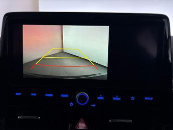 Hyundai Ioniq 38.3kWh Premium (136 ps) - REVERSE CAM - NAV - HEATED SEATS