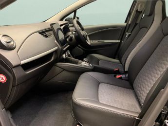 Renault Zoe R135 EV50 52kWh GT Line + (Rapid Charge) (134 bhp) - REVERSE CAM