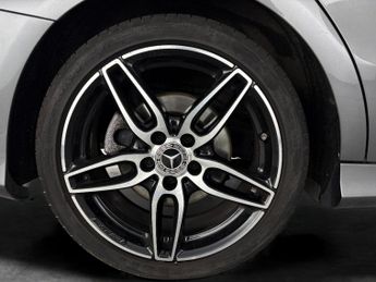 Mercedes-Benz CLA 2.1 CLA220d AMG Line Coupe 7G-DCT (177 ps) - PADDLE SHIFT - CLIM