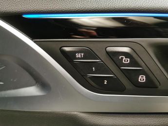 BMW iX3 80kWh Premier Edition (286 ps) - LEATHER - HEATED SEATS - NAV