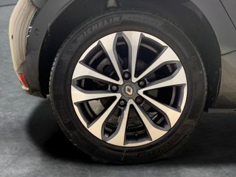 Renault Zoe R135 EV50 52kWh GT Line + (Rapid Charge) (134 bhp) - REVERSE CAM