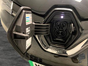 Renault Zoe R135 EV50 52kWh GT Line + (Rapid Charge) (134 bhp) - REVERSE CAM
