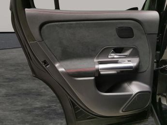 Mercedes-Benz EQA EQA 250+ 70.5kWh AMG Line (Premium) (190 ps) - NAV - ADAPTIVE LI