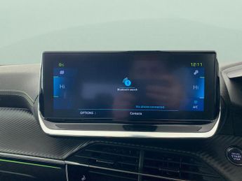 Peugeot E-2008 50kWh GT (136 ps) - LED - REVERSE CAM - NAV
