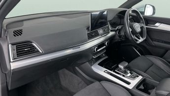 Audi Q5 2.0 TFSIe 50 S line Plug-in S Tronic quattro 17.9kWh (299 ps) - 