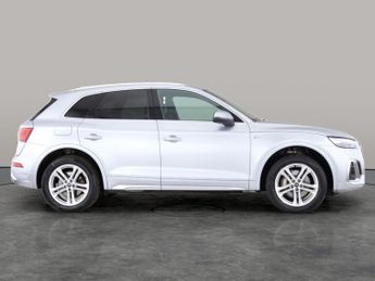 Audi Q5 2.0 TFSIe 50 S line Plug-in S Tronic quattro 17.9kWh (299 ps) - 