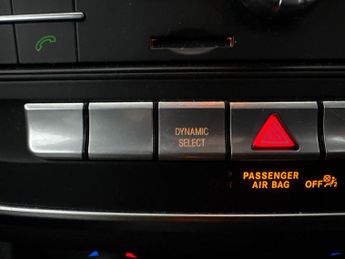 Mercedes-Benz CLA 2.1 CLA220d AMG Line Coupe 7G-DCT (177 ps) - PADDLE SHIFT - CLIM