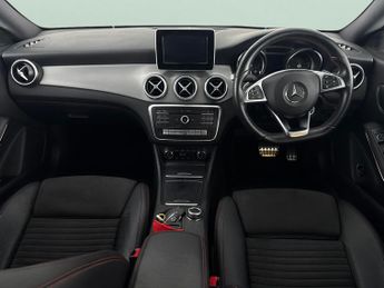 Mercedes-Benz CLA 2.1 CLA220d AMG Line Coupe 7G-DCT (177 ps) - DRIVING MODES - PAD