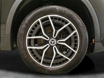 Mercedes-Benz EQA EQA 250+ 70.5kWh AMG Line (Premium) (190 ps) - NAV - ADAPTIVE LI