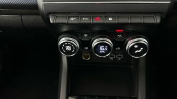 Renault Arkana 1.3 TCe MHEV Iconic EDC 2WD (140 ps) - CRUISE - SPEED LIMIT RECO