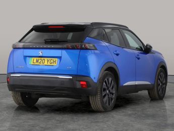 Peugeot E-2008 50kWh GT (136 ps) - LED - REVERSE CAM - NAV