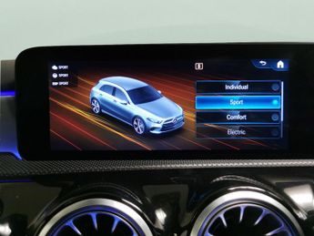 Mercedes-Benz A Class 1.3 A250e 15.6kWh AMG Line (Premium Plus 2) Plug-in 8G-DCT (218 