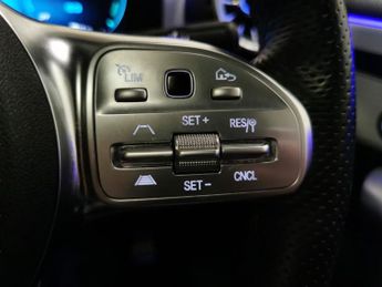 Mercedes-Benz A Class 1.3 A250e 15.6kWh AMG Line (Premium Plus 2) Plug-in 8G-DCT (218 