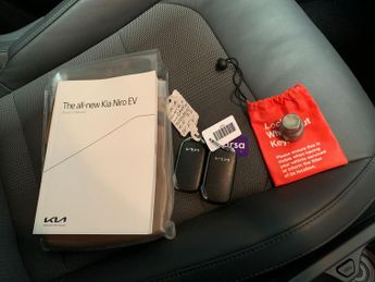 Kia Niro 64.8kWh 3 (201 bhp) - HEATED SEATS - NAV - HEATED STEERING