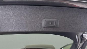 Audi Q2 1.5 TFSI CoD 35 Black Edition S Tronic (150 ps) - DAB - PRIVACY 