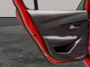 Peugeot E-208 50kWh GT (7kW Charger) (136 ps) - LED - REVERSE CAM - NAV