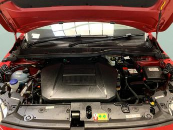 Peugeot E-208 50kWh GT (7kW Charger) (136 ps) - LED - REVERSE CAM - NAV