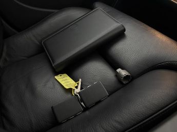 Volvo V90 2.0 T4 Momentum Plus (190 ps) - CARPLAY - PARK ASSIST - LED