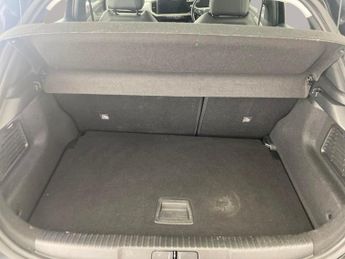 Vauxhall Mokka Electric 50kWh Elite Premium (136 ps) - REVERSE CAM - HEATED SEATS - NAV