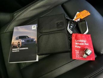 BMW iX3 80kWh Premier Edition (286 ps) - LEATHER - HEATED SEATS - NAV