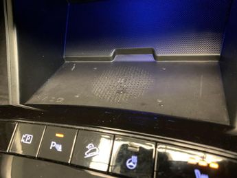 Hyundai Tucson 1.6 h T-GDi 13.8kWh Premium Plug-in 4WD (265 ps) - HEATED SEATS